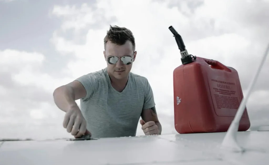 aircraft mechanic salary without degree