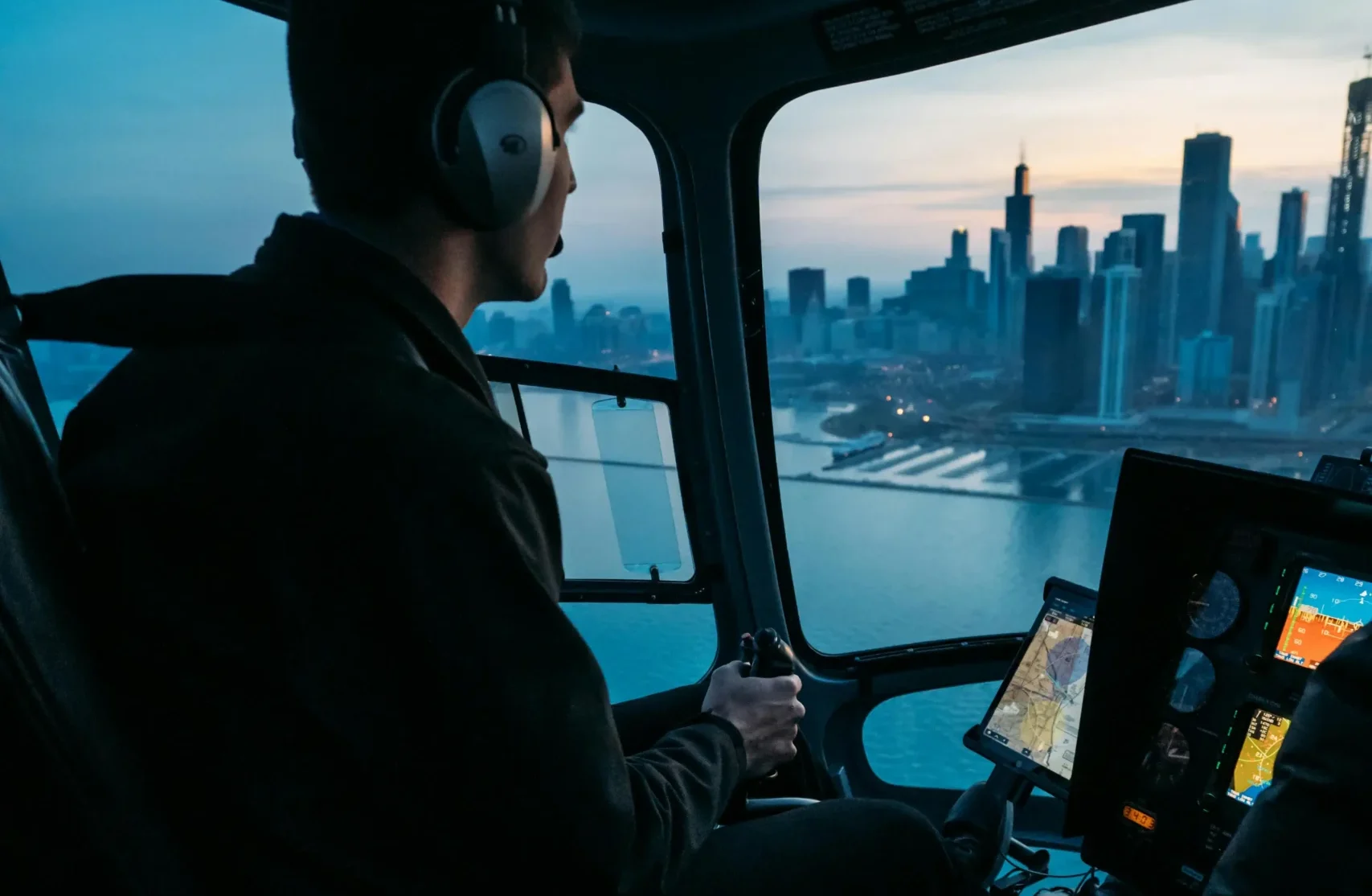 helicopter pilot license requirements for beginners